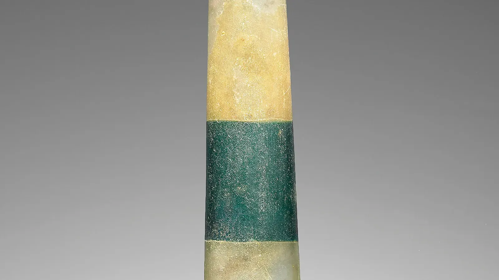 How Ancient Craftspeople Made and Coloured Glass featured reference image