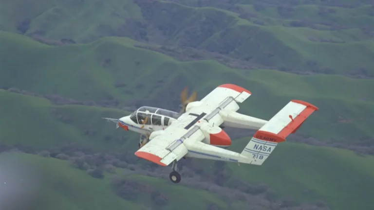 How Do Airplanes Stay in the Air? — documentary reference image
